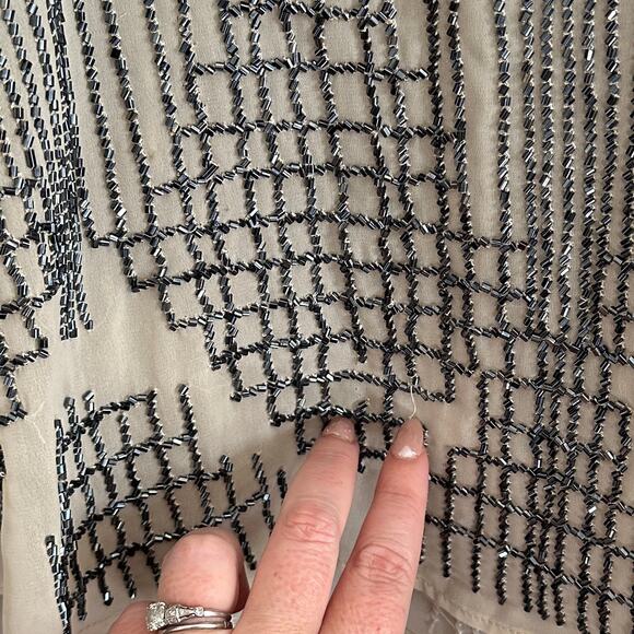 BOSTON PROPER | Geometric Beaded Short Sleeve Blouse | Size Small - Picture 6 of 8